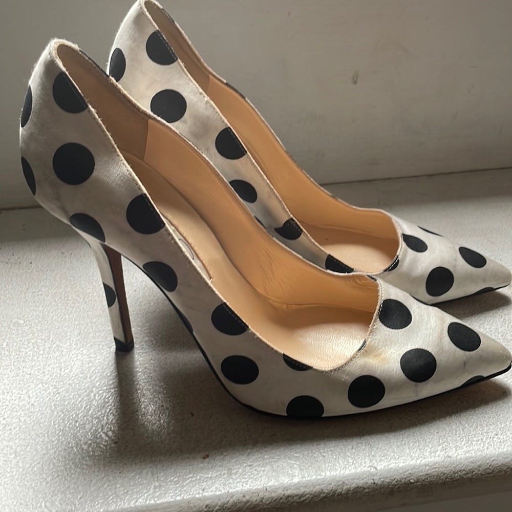 Oscar De La Renta Polka dot pumps